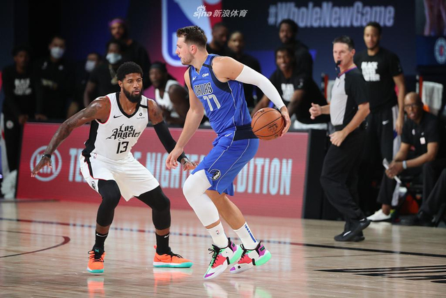 攻击手的同 攻击手的同