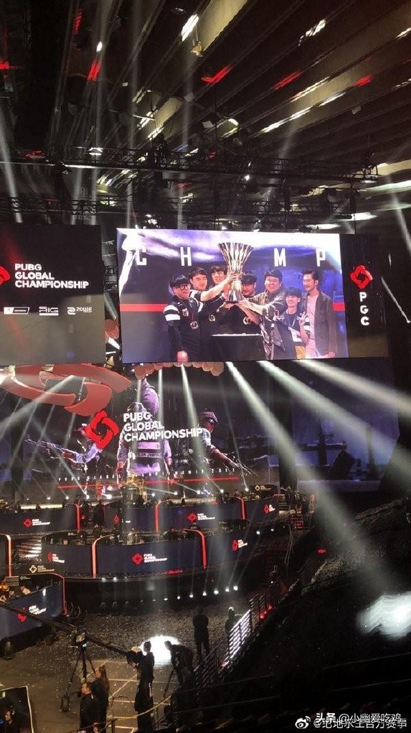 地方精神和 地方精神和