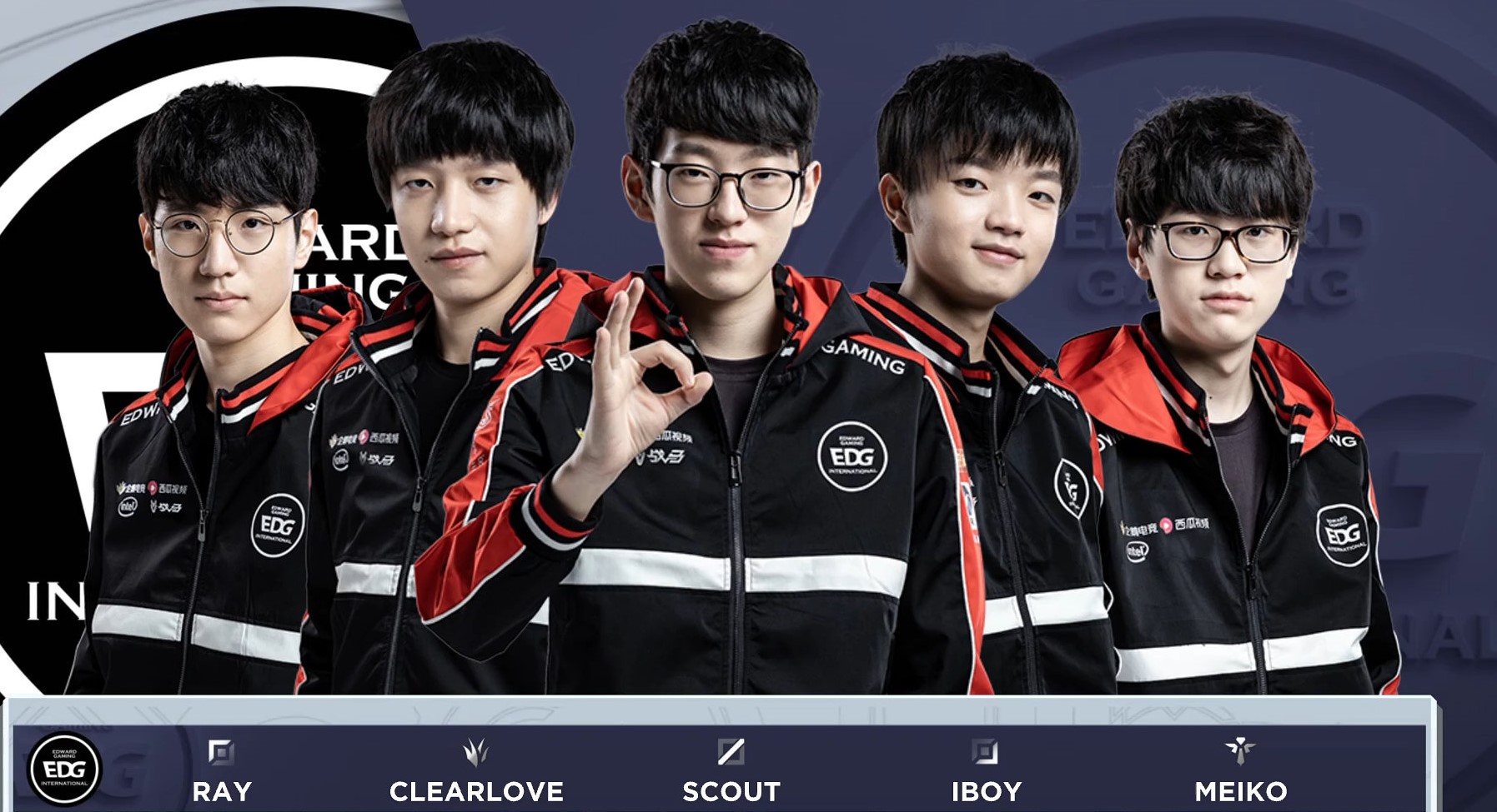 左右比赛的 左右比赛的