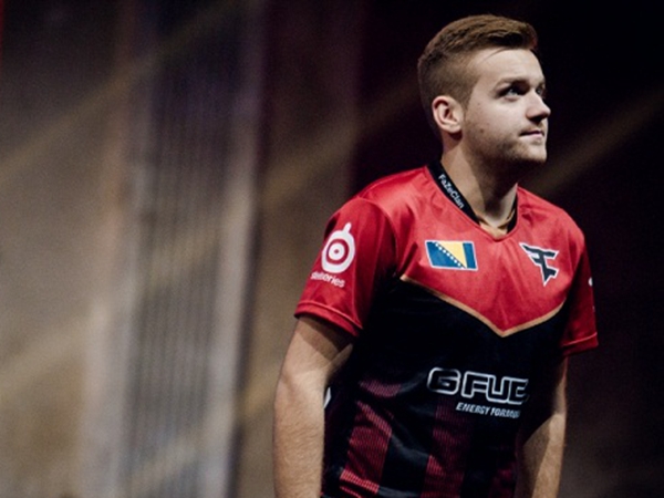 轮换策略 轮换策略